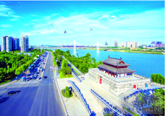 湘江河西風(fēng)光帶。