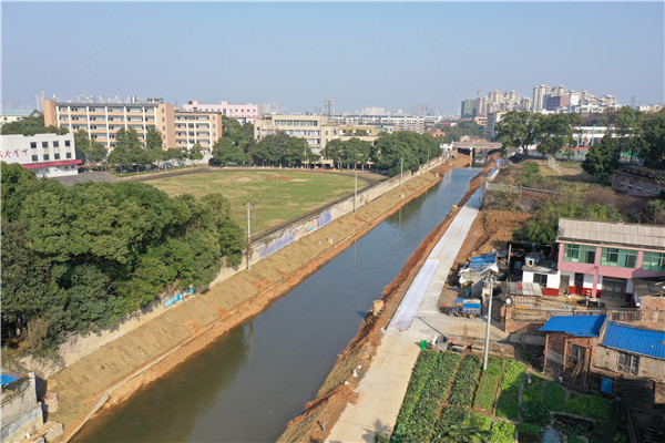愛牢渠治理后水清岸綠.jpg 愛牢渠治理后水清岸綠.jpg